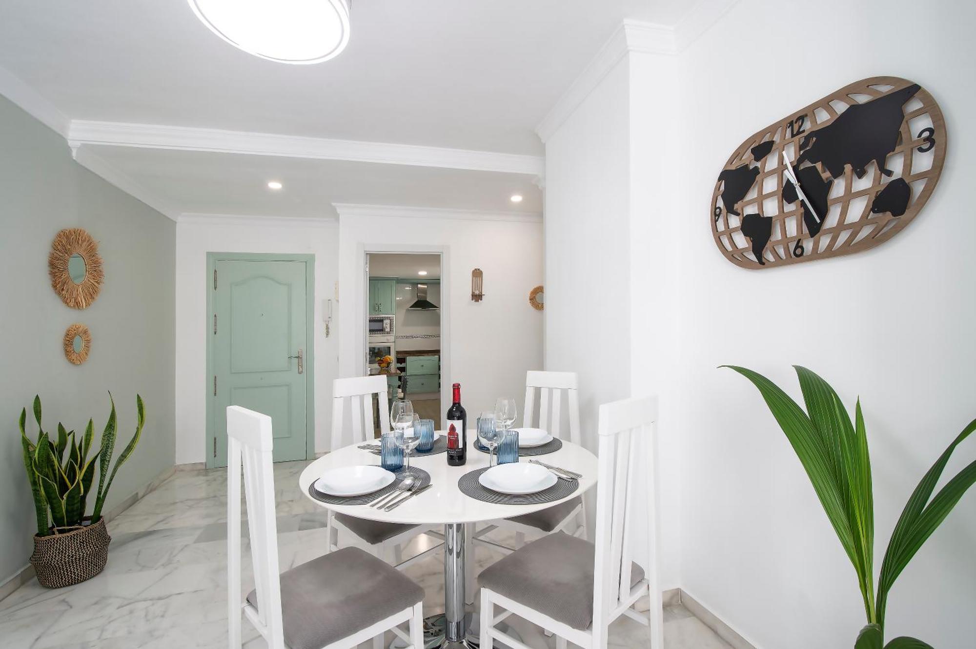 Aticos Apartment *
